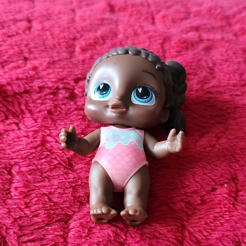 HASBRO BABY ALIVE FOODIE CUTIES SHELLIE SWEETS FIGURE FIGURINE TOY 3" TALL BRAID
